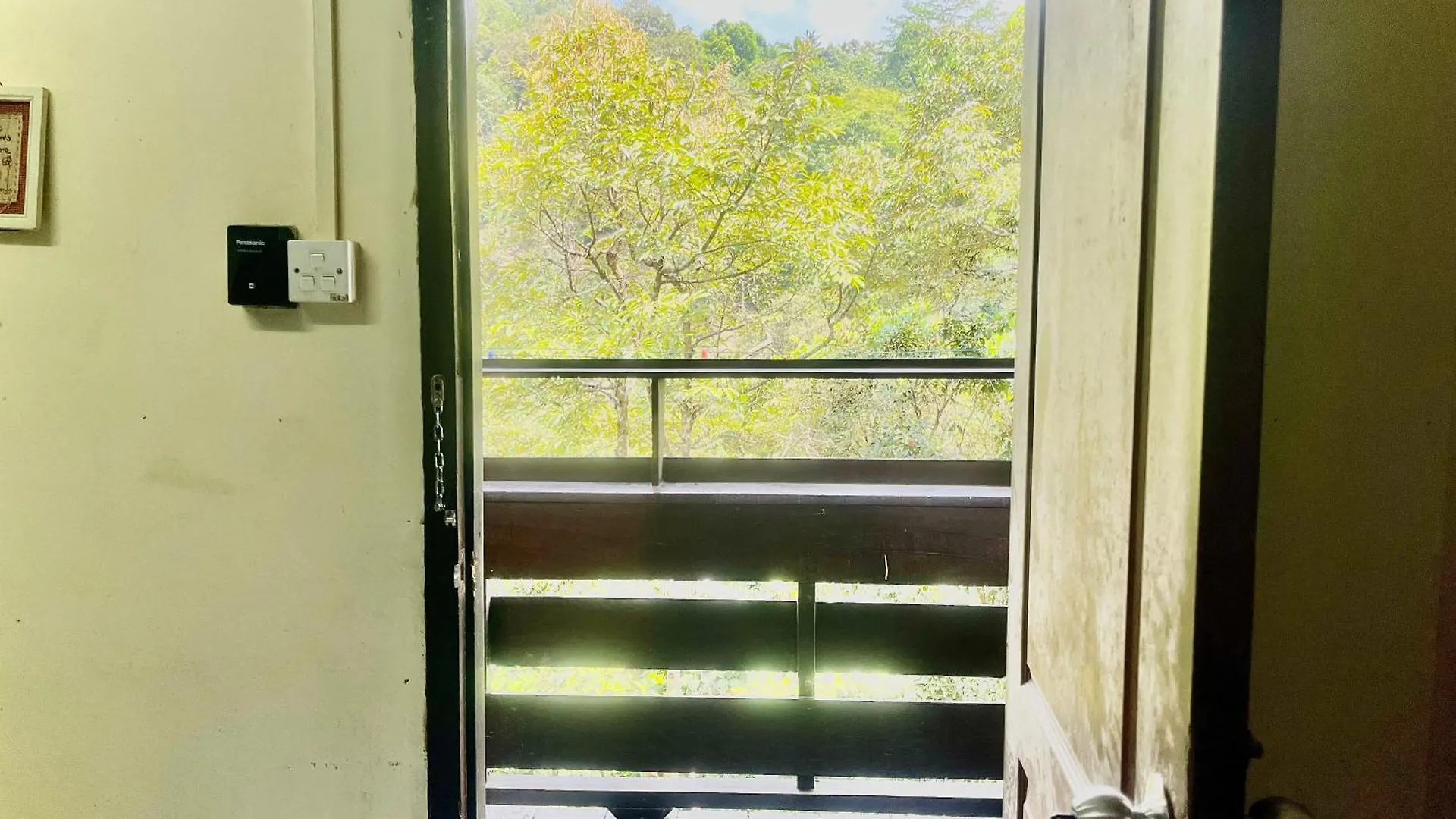 Nuluhon Garden Retreat House Hostel Kota Kinabalu 0*,  Malaysia
