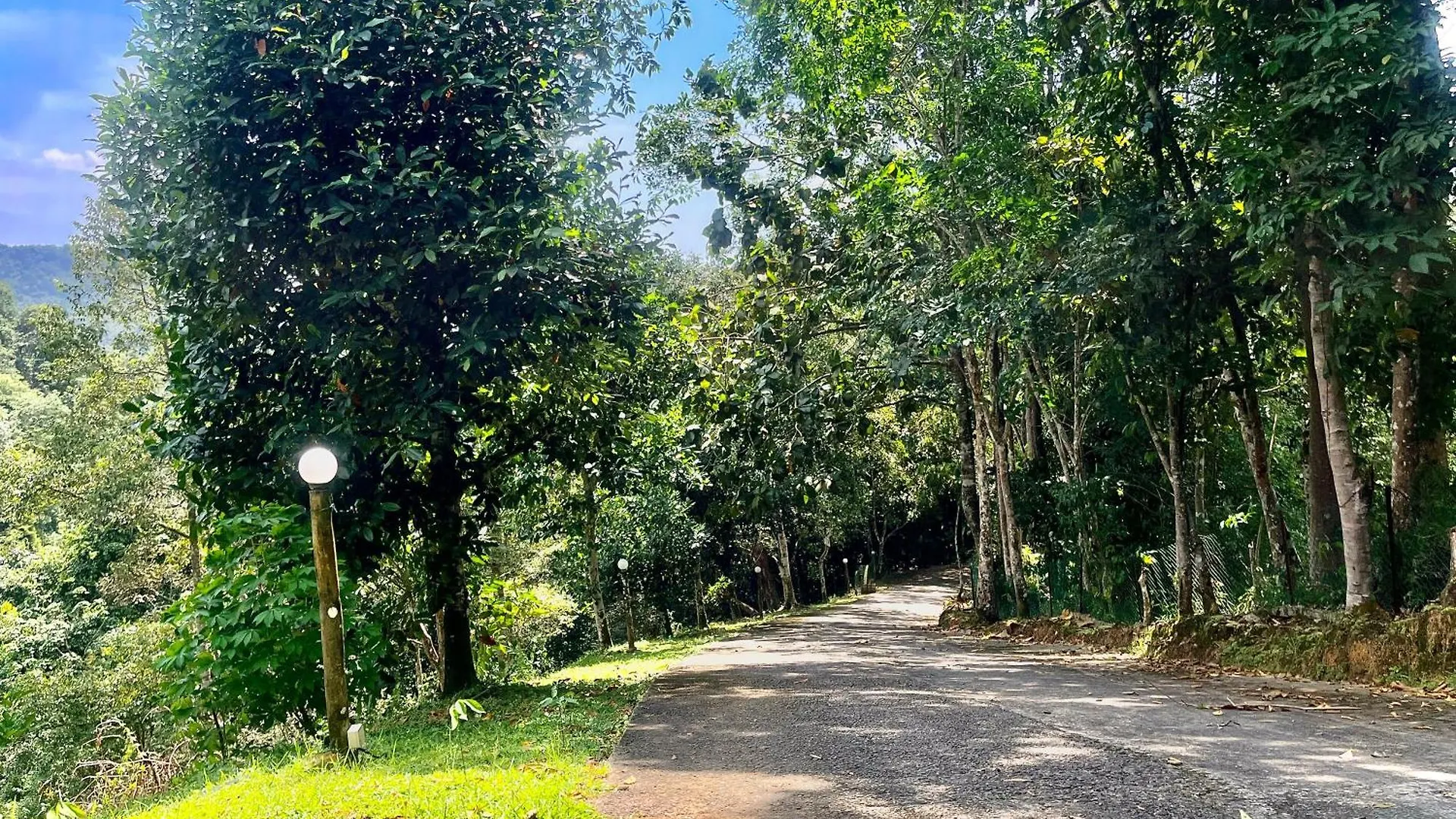 Nuluhon Garden Retreat House Hostel Kota Kinabalu