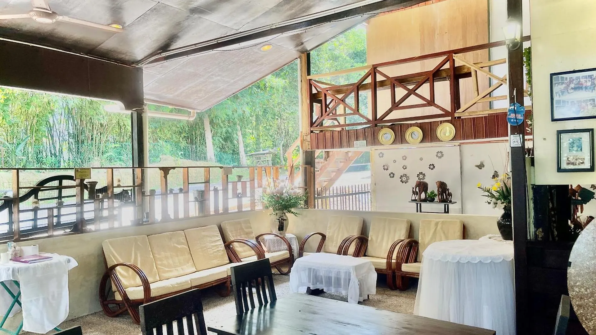 Nuluhon Garden Retreat House Hostel Kota Kinabalu Malaysia