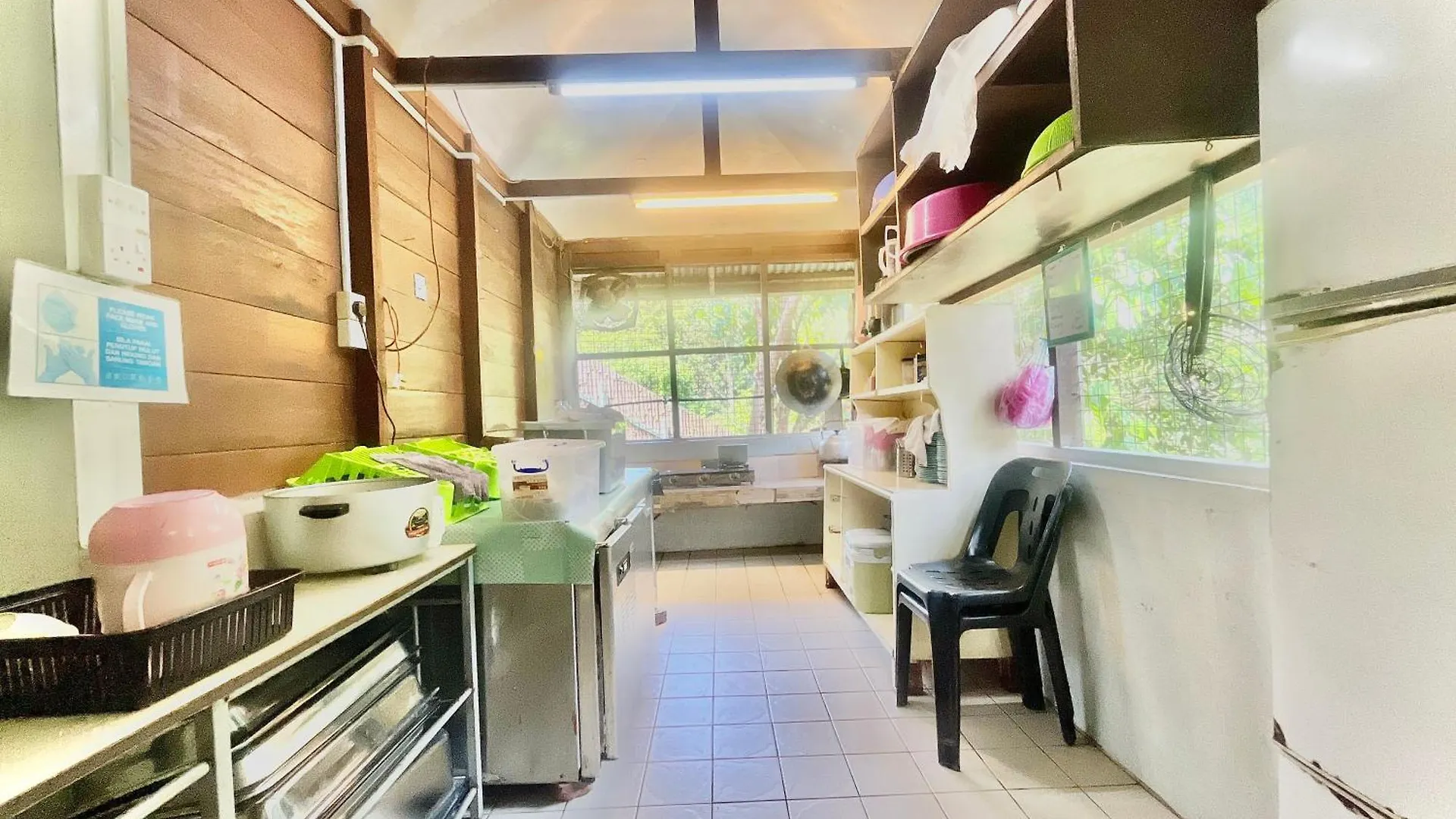 Nuluhon Garden Retreat House Hostel Kota Kinabalu 0*,  Malaysia