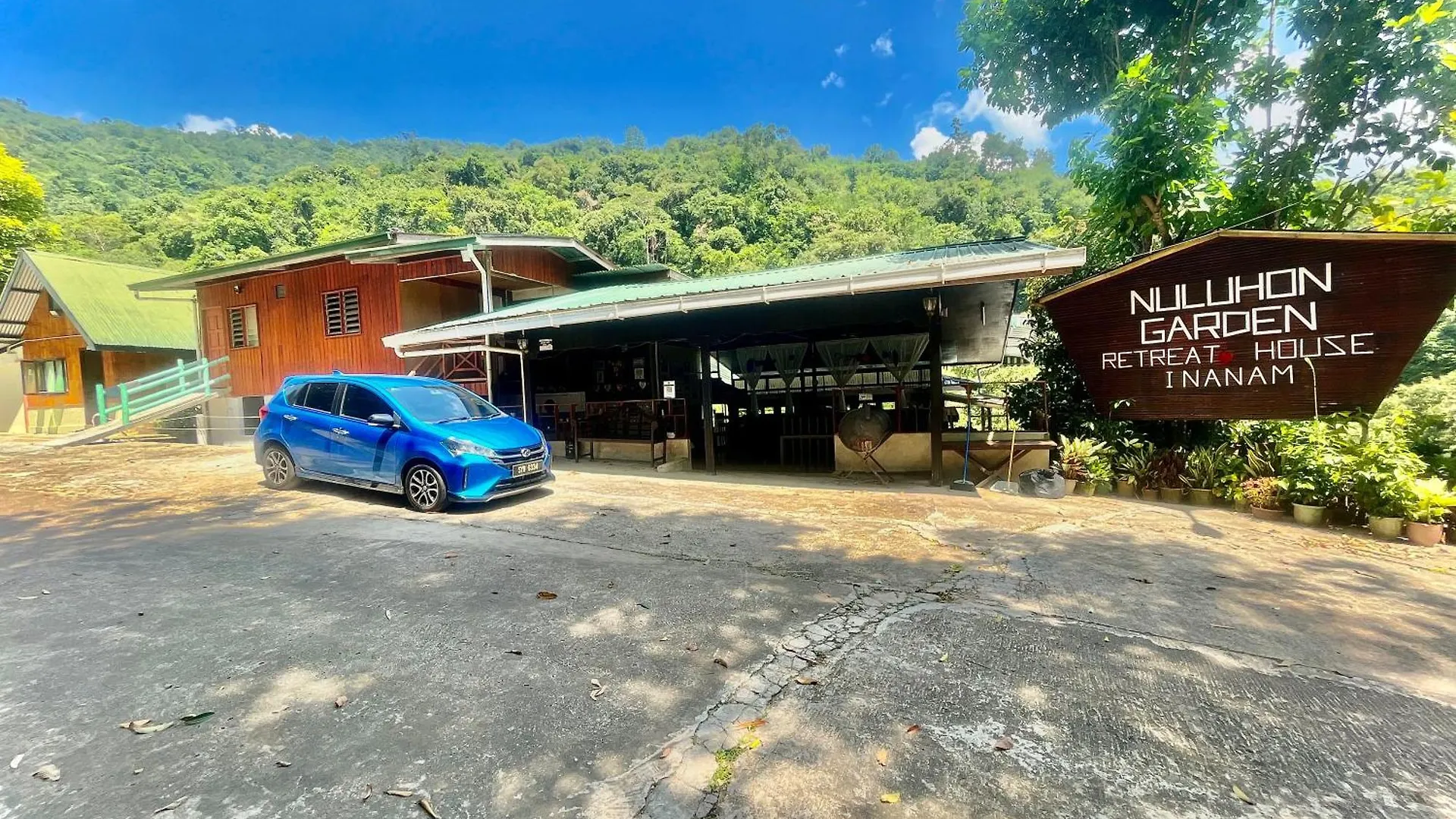 Nuluhon Garden Retreat House Hostel Kota Kinabalu